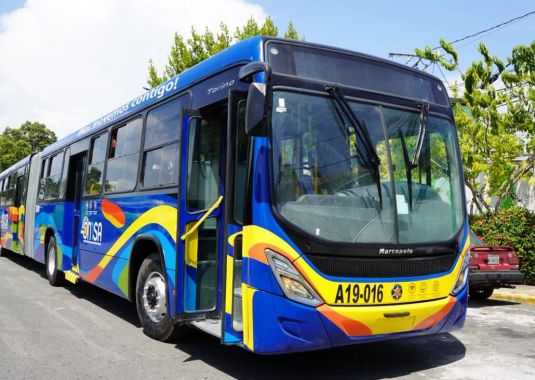 OMSA relanza corredor de la Ciudad Juan Bosch con 25 autobuses reformados; ofrecerá 15 días de servicio gratis
