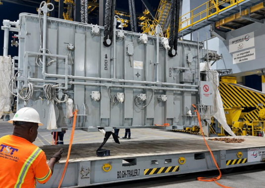  Edesur recibe seis nuevos transformadores de potencia que mejorarán el servicio eléctrico