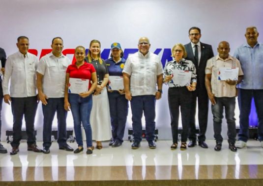 Promipyme entrega RD 55 millones en créditos a emprendedores de San José de Ocoa