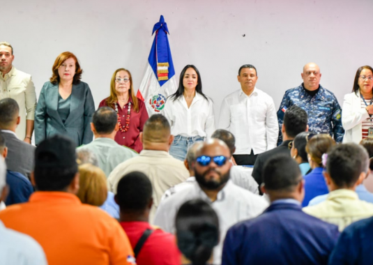 Mesa de Seguridad escucha a la comunidad y coordina respuestas en Santiago Oeste