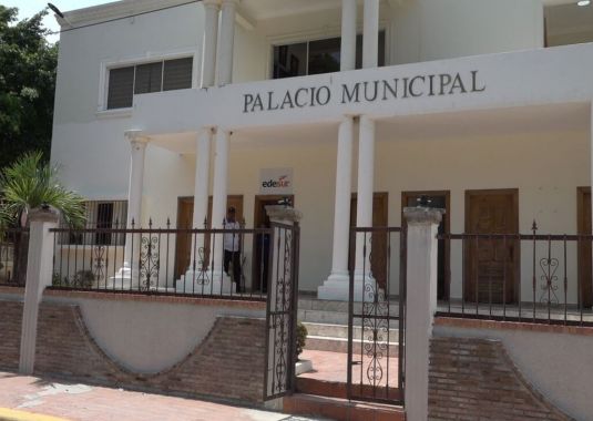 Edesur instala centros de pago de servicios en alcaldías de municipios del sur