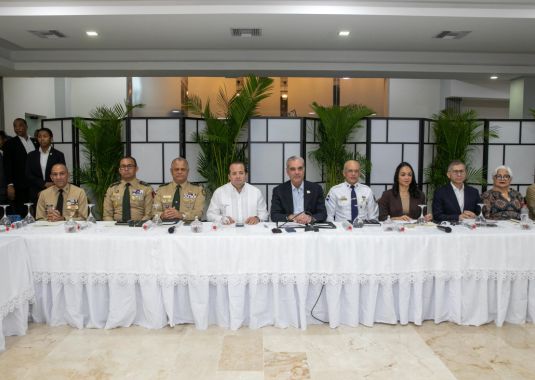 Presidente Abinader encabeza reunión de seguimiento al Plan de Seguridad Ciudadana