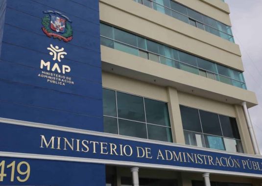  Gobierno emite reglamento que establece la estrategia nacional para convertir los servicios públicos en proactivos