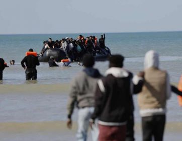 Récord de llegada de migrantes a las costas británicas en un día en 2026