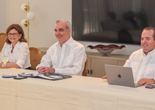 Presidente Luis Abinader reitera inversiones para el desarrollo de Santiago; destinarán RD 9,000 millones para Acueducto Cibao Central