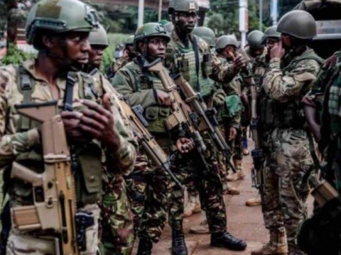 Equipo policial de Kenia viaja a Hait&iacute; para reconocimiento y preparar llegada de misi&oacute;n