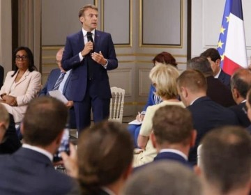 Macron anuncia una ley urgente para reparar da&ntilde;os causados por disturbios en Francia