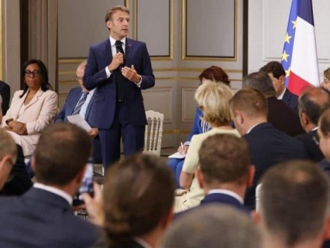 Macron anuncia una ley urgente para reparar da&ntilde;os causados por disturbios en Francia