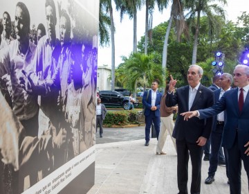 Presidente Abinader participa en acto de conmemoraci&oacute;n por natalicio de Hatuey De Camps, l&iacute;der pol&iacute;tico que luch&oacute; por la democracia, las libertades p&uacute;blicas, la igualdad y la dignidad