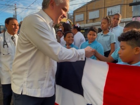 Ministro De Camps destaca inversi&oacute;n en capacitaci&oacute;n docente, apoyo a las familias y fortalecimiento de la educaci&oacute;n t&eacute;cnico-profesional