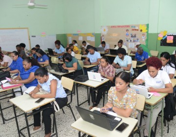 M&aacute;s&nbsp;de&nbsp;40&nbsp;mil&nbsp;docentes&nbsp;fortalecen&nbsp;sus&nbsp;competencias&nbsp;con&nbsp;programas&nbsp;de&nbsp;formaci&oacute;n&nbsp;impulsados&nbsp;por&nbsp;el&nbsp;INAFOCAM&nbsp;para&nbsp;el&nbsp;a&ntilde;o&nbsp;escolar&nbsp;2026-2027
