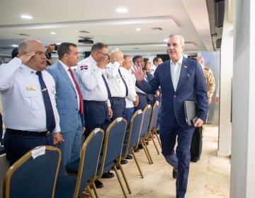 Presidente Abinader encabeza reuni&oacute;n de seguimiento al Plan de Seguridad Ciudadana