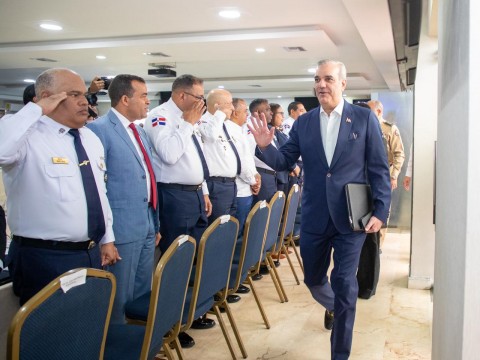 Presidente Abinader encabeza reuni&oacute;n de seguimiento al Plan de Seguridad Ciudadana