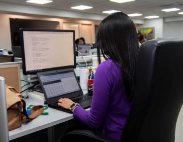 Las mujeres merecen puestos por desempe&ntilde;o y no por cuota