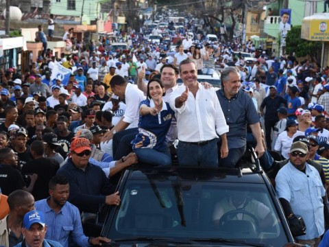 Lo que piensa Abinader sobre una reelecci&oacute;n m&aacute;s all&aacute; del 2028