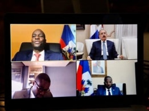 Presidentes de Hait&iacute; y Rep&uacute;blica Dominicana hablan sobre Covid-19 y otros temas por videoconferencia