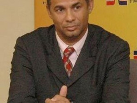 Comisionado de Boxeo da positivo