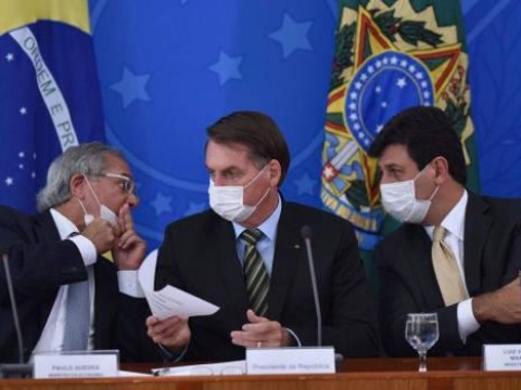 Los ministros y funcionarios de Salud que se lleva el COVID-19