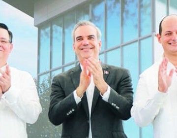 Presidente Abinader garantiza al pueblo que no descansar&aacute; hasta lograr reforma PN