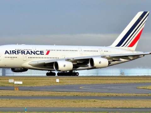Air France prepara para reducci&oacute;n entre 8,000 y 10,000  de empleos