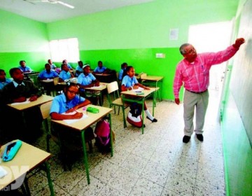 Presidente Danilo Median felicita a los maestros en su d&iacute;a 