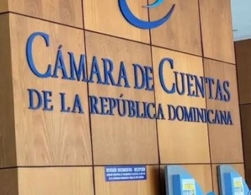 CC dice halla anomal&iacute;as compra equipos en Educaci&oacute;n