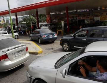 Venezuela recibe combustible de Ir&aacute;n en medio de protestas