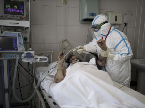 Salud P&uacute;blica reporta 911 nuevos casos de Covid y tres defunciones