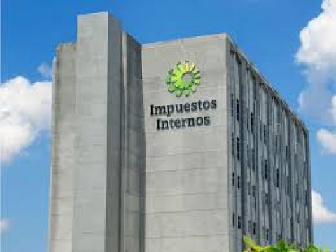 Gobierno analiza si es procedente una reforma fiscal