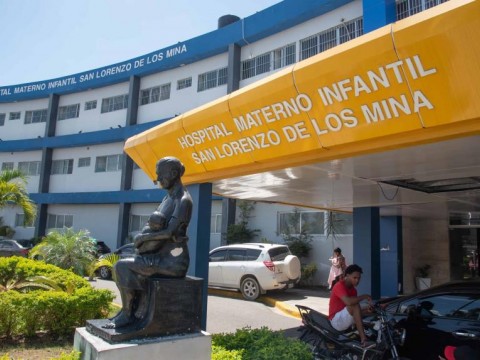 Maternidad de Los Mina: poca higiene y p&uacute;blico "satisfecho" con el servicio