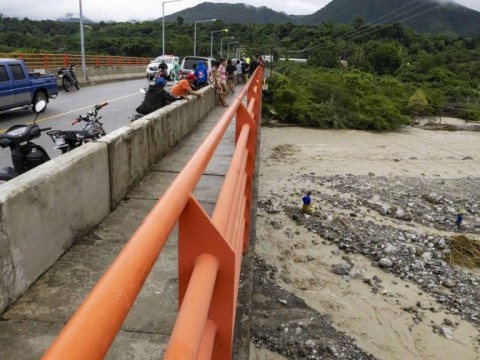 Senadores aprueban pr&eacute;stamo por 230 millones de d&oacute;lares para desastres