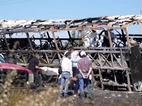 Al menos 19 muertos y 22 heridos en un accidente de carretera en M&eacute;xico
