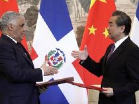 El pa&iacute;s cumple 2 a&ntilde;os de relaciones diplom&aacute;ticas con China 