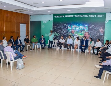 Amigos de la Fuerza inicia &ldquo;laboratorio de Ideas&rdquo; sobre innovaci&oacute;n, juventud y  diversidad  en los  partidos pol&iacute;ticos.