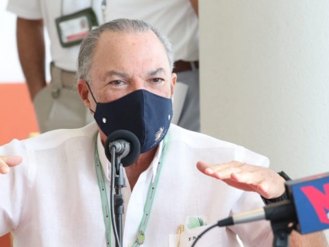 Frank Rainieri dice esperan llegada de 92 vuelos a principio de noviembre por Punta Cana