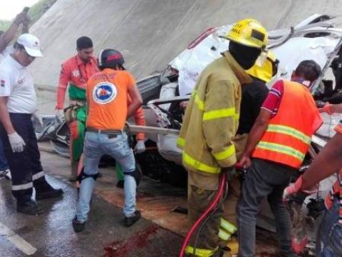 2 Muertos en un accidente de transito en la autopista El Coral