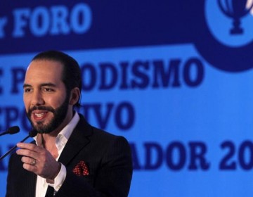 Piden que se declare "inaplicable" resoluci&oacute;n que habilita la reelecci&oacute;n en El Salvador