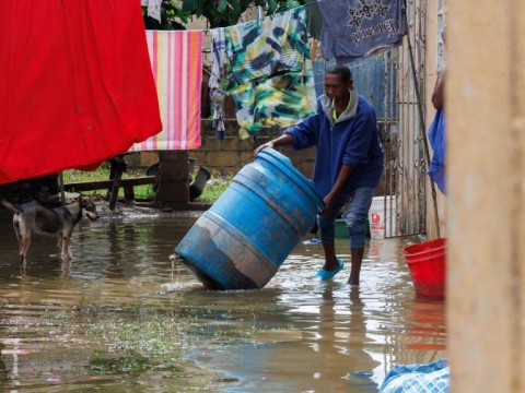 Sociedades M&eacute;dicas emiten recomendaciones para evitar enfermedades tras lluvias