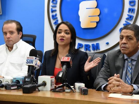 Paliza sale en defensa de Faride Raful tras no asistir al debate senatorial de la ANJE