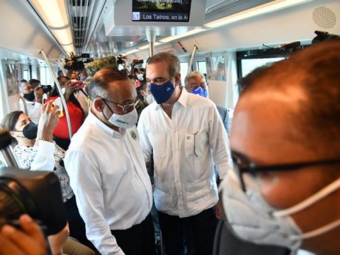 Presidente Abinader realiza recorrido en el Metro y Telef&eacute;rico de Santo Domingo 