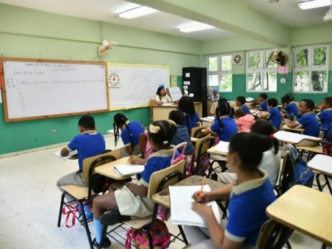 Salud P&uacute;blica y Educaci&oacute;n en sesi&oacute;n permanente para decidir reapertura de las escuelas