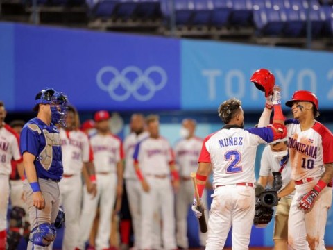 Jos&eacute; Bautista da vida a Dominicana en triunfo 7x6 ante Israel en el b&eacute;isbol ol&iacute;mpico