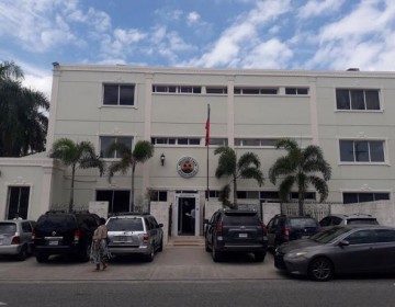 Embajada de Hait&iacute; condena apresamientos de 2 delegados consulares en RD