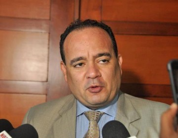 C&aacute;mara de Cuentas declara en &ldquo;desacato&rdquo; al abogado Sur&uacute;n