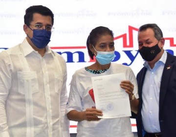 Prestan RD$14.3 millones a buhoneros de la avenida Duarte a tasa de 12% anual