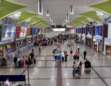 Autoridades estudiar&aacute;n medidas para apoyar a turistas ucranianos varados en RD por conflicto con Rusia