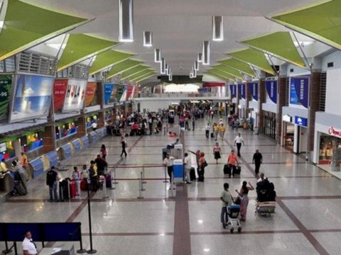 Autoridades estudiar&aacute;n medidas para apoyar a turistas ucranianos varados en RD por conflicto con Rusia