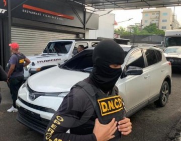  DNCD y MP allanan &Uacute;nico Auto Detailing en Santiago