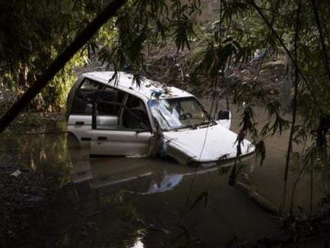 Esta es la lista de due&ntilde;os de autos afectados por inundaci&oacute;n del 4 de noviembre que recibir&aacute;n pago
