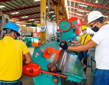 Informalidad y pobreza laboral lastran mercados de trabajo en la regi&oacute;n
